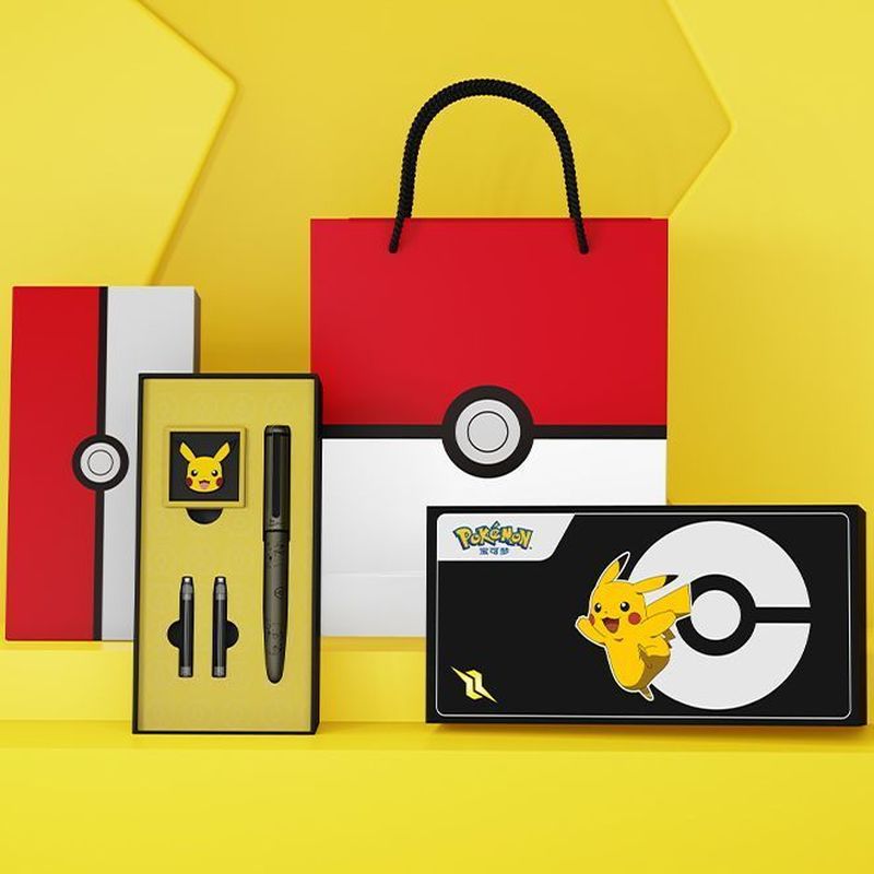 Kids Educational Box - 2026 พร้อมส่ง ชุดกล่องของขวัญปากกาหมึกซึมโปเกมอนคลาสสิก ปากกาหมึกเพื่อการศึกษา เครื่องเขียนสำหรับเด็ก ของขวัญเทศกาลวันหยุดสำหรับแฟนๆ